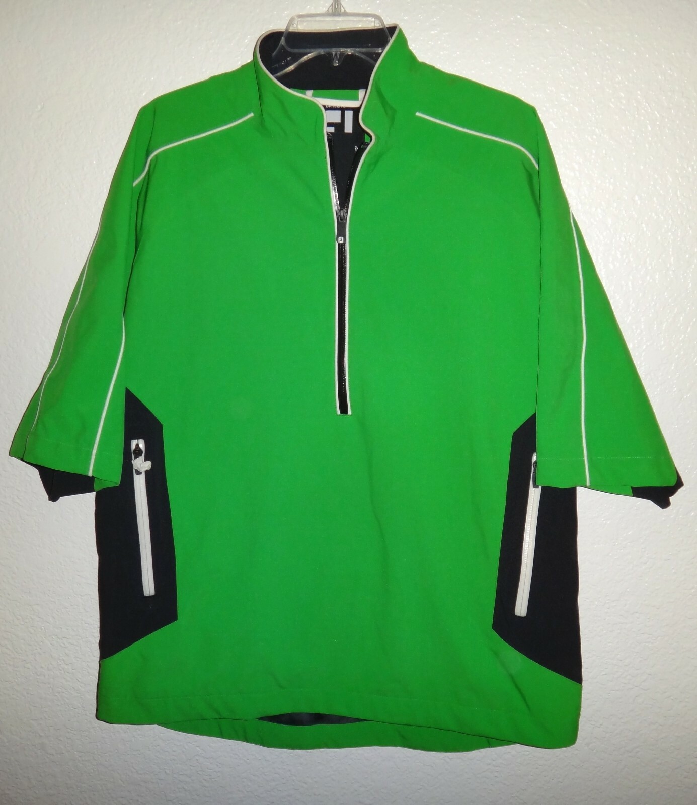EUC MENS M MEDIUM FOOTJOY DRYJOYS TOUR 
