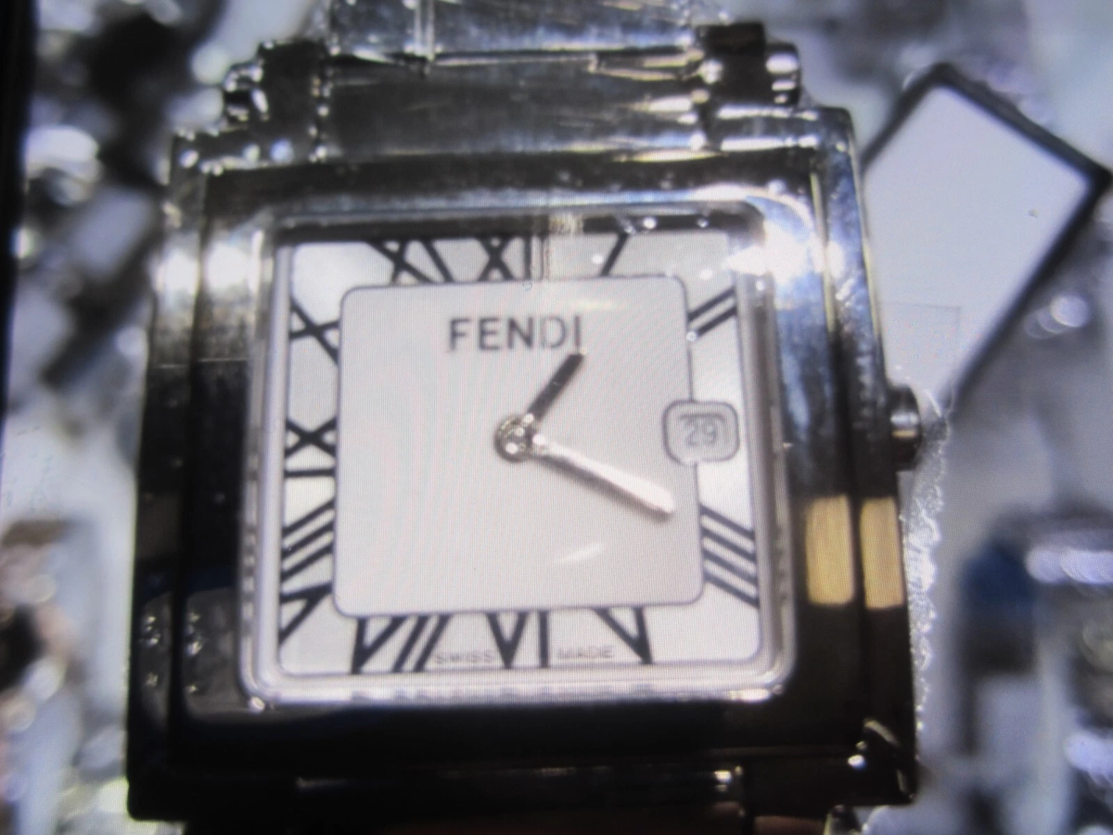 OROLOGIO FENDI DONNA ZAFFIRO HITEK BIANCO TUTTO S S ORIGINALE F605034000 NUOVO