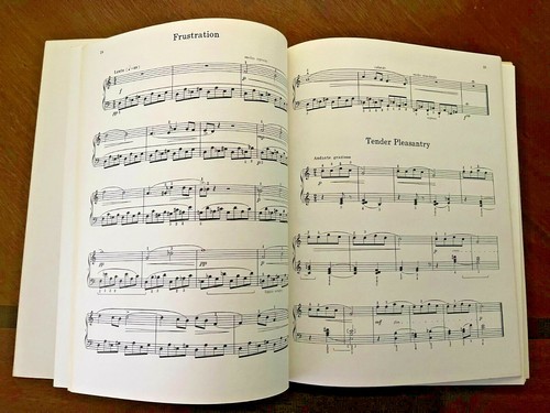 The Joy of Bartok-A Graded Repertoire of His Best Piano Works-Edited by D. Agay - Picture 2 of 4