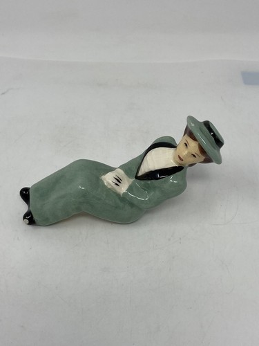 RaRe METLOX PoPPyTraiL PoTTerY COACHMAN w Label & Woman In Blue Sitting Figures - Picture 15 of 23