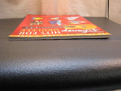 Disney Hits for Ukulele: 23 Songs to Strum & Sing - Picture 5 of 9