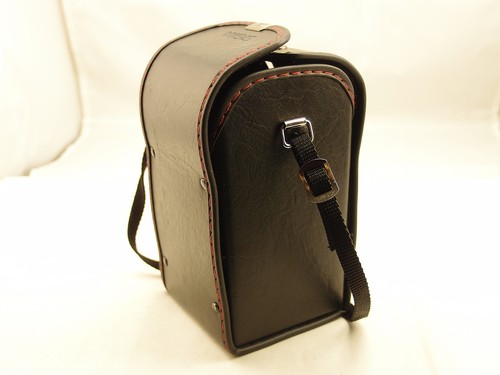 NC-05 Sigma Hard Camera Lens Case Cover With Strap for 18-200mm - Picture 8 of 10