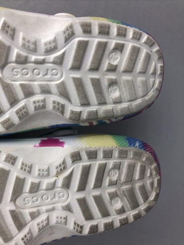 Zuecos clásicos forrados CROCS para mujer 8 para hombre’s 6 sin cordones arco iris tie dye en polvo azul - Imagen 7 de 12