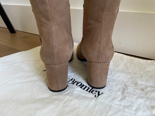 Russell & Bromley Neu mit Karton Dressur Kniehohe Stiefel Wildleder 38 UK 5 445£ - Bild 11 von 20