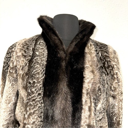 Stunning Women’s fur coat approx sz L-XL - Picture 5 of 13