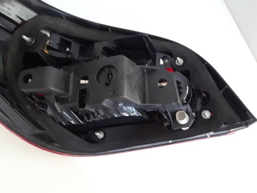 BMW 528i 535i 550i M5 2008 2009 2010 luz trasera pasajero derecho OEM - Imagen 8 de 12