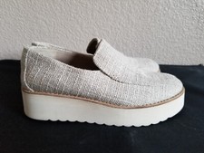 Vince Zeta platform natural shoes. sz 6. worn once.