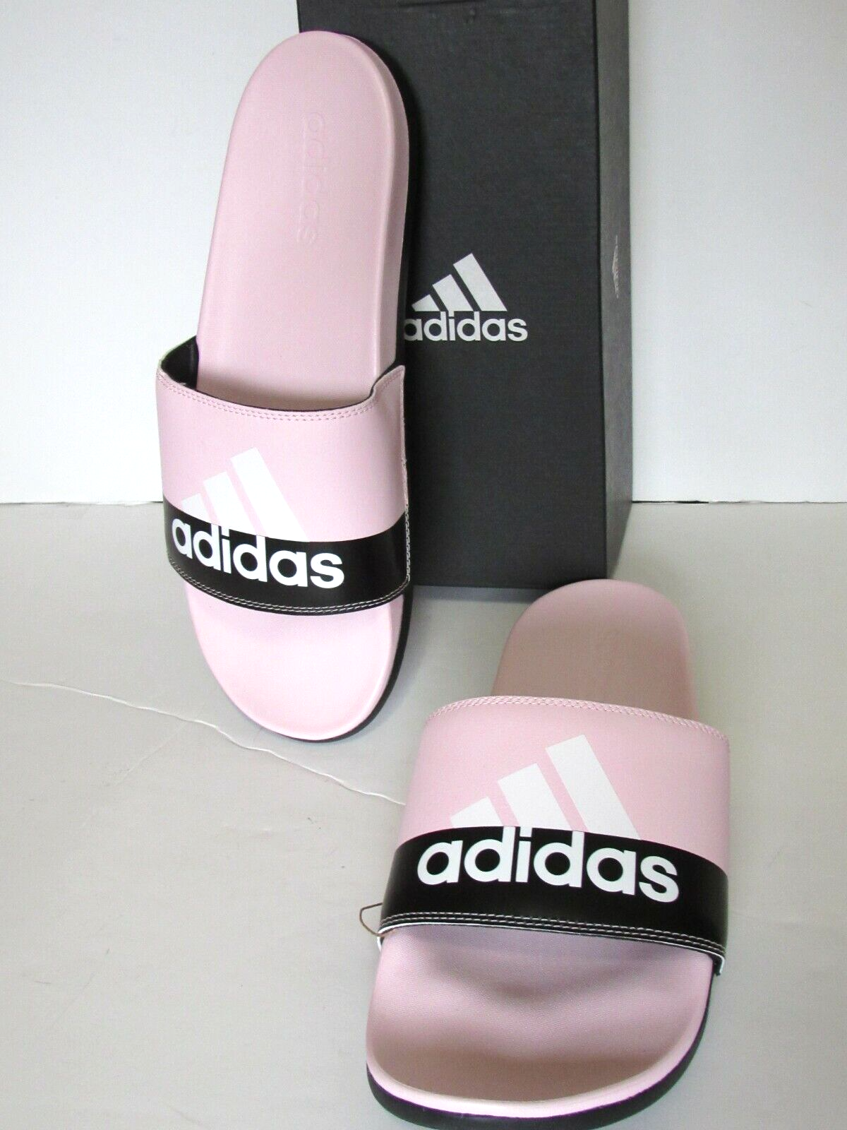 kast Ontcijferen dutje Adidas Adilette Cloudfoam Mens size 11 Pink/Cloud White GV9714 Slides Sandals | eBay kast Ontcijferen dutje Adidas Adilette Cloudfoam Mens size 11 Pink/Cloud White GV9714 Slides Sandals | eBay