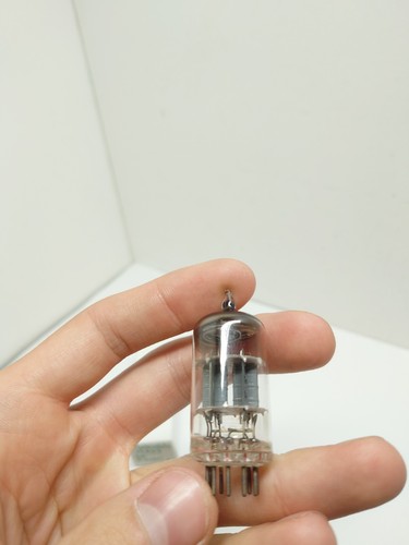Lot of 1 Matsushita 12AX7 ECC83 TV-7 Tested Min VACUUM TUBE O-Getter Short Plate - Picture 10 of 12