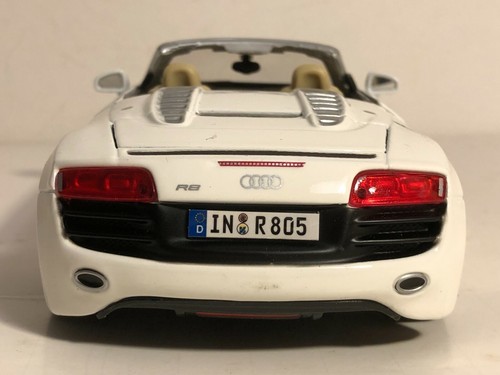 ONE OF MAISTO AUDI R8 1:24 DIECAST MODEL CAR 6.5" NEW NO BOX - Picture 44 of 48