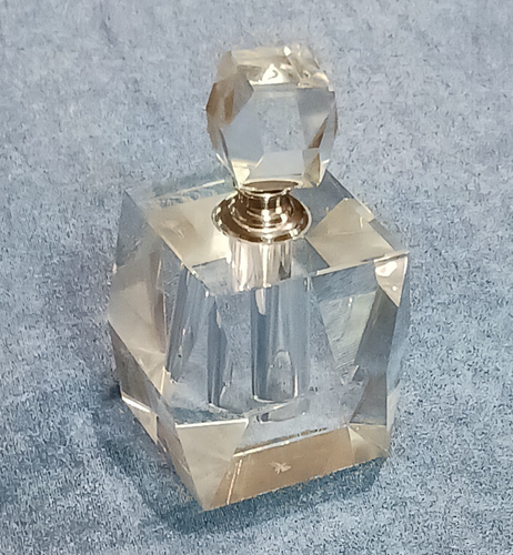 Heavy, Block Crystal Perfume Bottle Signed Oleg Cassini - Picture 6 of 6