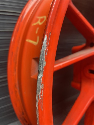 2023 Yamaha YZF R7 Front rim, front wheel, Straight #80 - Picture 4 of 18