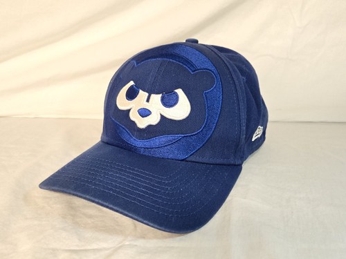 Chicago Cubs New Era Royal Logo Elements 39THIRTY Fitted Flex Hat M/L Angry Bear