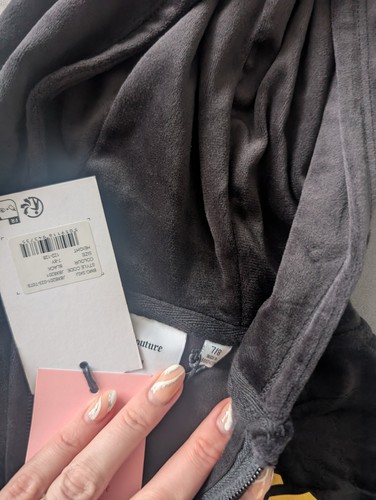 New Juicy Couture Girls Tracksuit Top Velvet Velour Size Age 7-8yr Black Cute - Picture 15 of 17