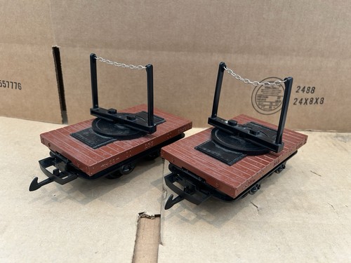LGB 2 Pivoting Rack Logging Cars, G Scale, For Longer Loads On Tight Radius, EX - Picture 3 of 10