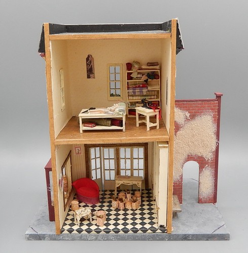 Suzanne & Andrews French Dress Shop Dollhouse Miniature 1:48 Quarter Scale - Picture 14 of 22