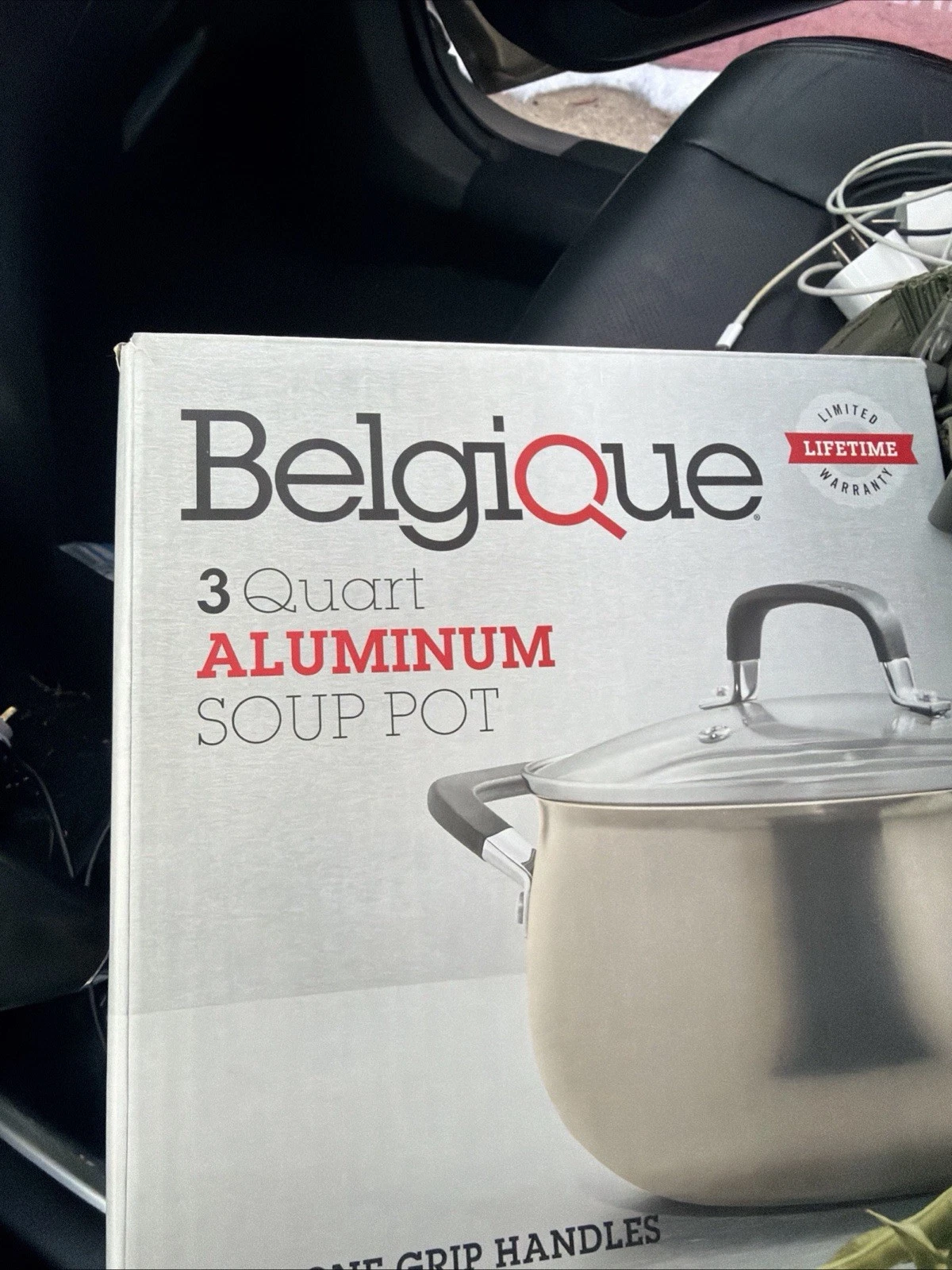 BELGIQUE Stainless Steel Cookware Sauce / Soup Pot with Glass Lid 3 Qt.
