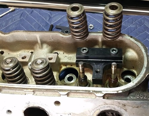 Engines Valve Spring Compressor Tool Compatible with Chevy LSX 4.8L 5.3L 5.7L 6 - Bild 5 von 6