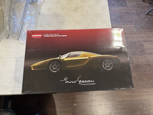 Kyushu Enzo Ferrari Amarillo Escala 1/12 Nuevo En Caja - Imagen 12 de 12