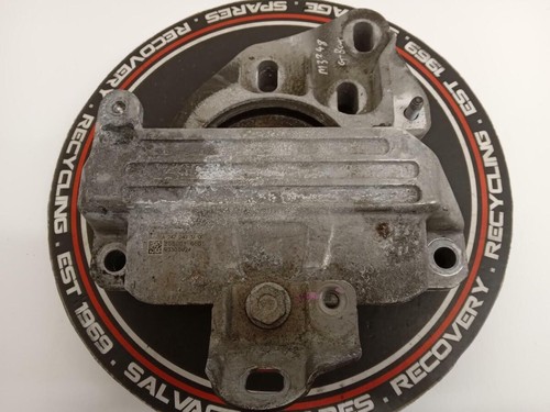 Mercedes Cla 2020 C118 Gearbox Mount A2472403100 - Picture 2 of 6