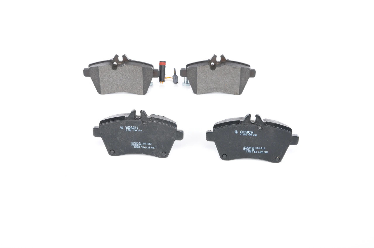 Plaquettes de frein Bosch 0 986 494 290 pour Mercedes-Benz Classe C et E en céramique