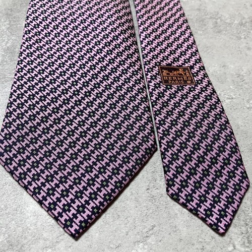 New Unused HERMES Neck Tie Black Pink H Pattern 100%Silk Made in France - Picture 3 of 11