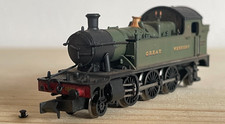 Dapol N Gauge 2S-014-004 GWR 45xx 2-6-2 No. 4566 GWR Green Factory Weathered