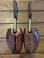 Vintage Rochester Shoe Tree Co Wooden Shoe Tree Stretcher Set of 2. No 6