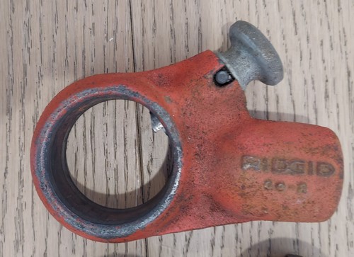 Ridgid 00-R Ratchet Pipe Threader Head w/ 1/2" Die & 3/8" Die - Picture 2 of 4