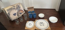 New Corelle Livingware Blue Hearts 23-Piece Dinnerware Set
