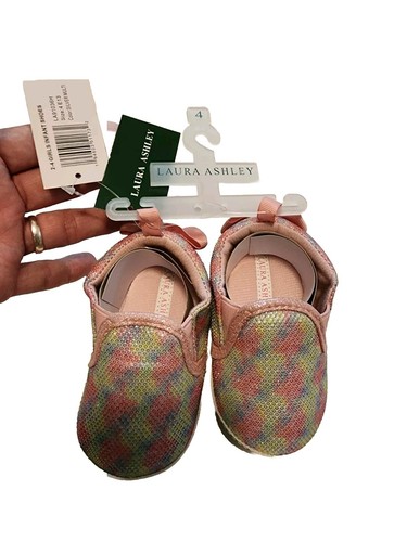 Baby Girls Slip On Shoes -Laura Ashley -Infant Sz 4 -New with Tags - Picture 6 of 10