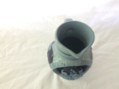 Stoneware Pitcher (Trink Aus Stein Den Edlen Wei) Wine Grapes 7” tall - Picture 5 of 6