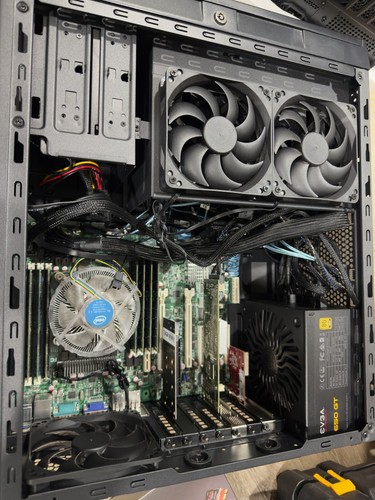 Custom 8-Bay NAS Server Intel Xeon 10-Core 64GB RAM 1TB NVMe 2.5GbE Win10Pro - Bild 5 von 8