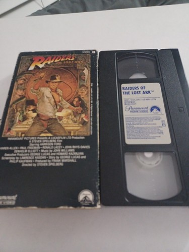 Paramount Indiana Jones and the Raiders of the Lost Ark VHS Tape - Picture 2 of 7