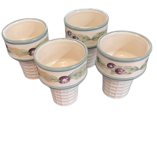 PFALTZGRAFF Jamberry Ice Cream Cone Bowls 4-Piece Set Mint Condition Dessert - Picture 2 of 12
