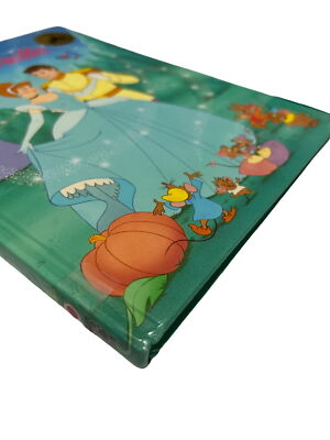 Disney's Cinderella Classic Storybook Collection By Mouse