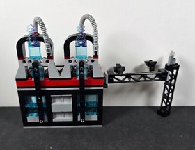 Lego Movie Lord Business’ Evil Lair. Set 70809 COMPLETE! w/ Instructions