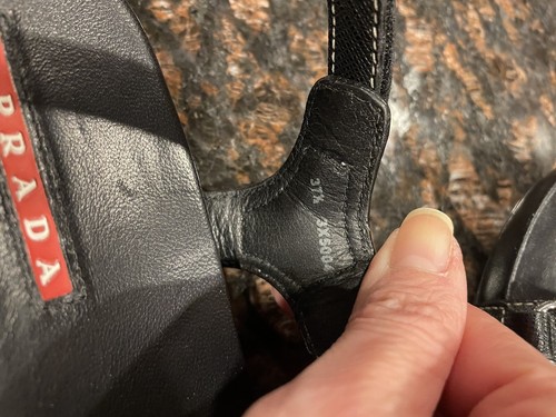 Sandali da donna Prada Donna Calzatore neri piatti taglia: 37,5 - Foto 9 di 10