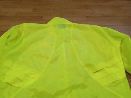 Cycling Castelli Jacket Lightweight Size M Packable Windbreaker Bike Neon Yellow - Picture 8 of 8