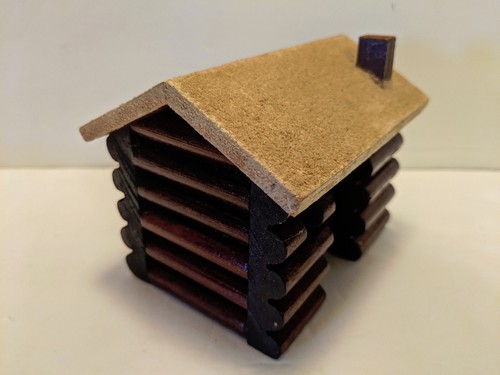 LOG CABIN DECOR 4-1/4 x 3-1/4 x 3 inches high at roof peak Railroad Village - Picture 2 of 4