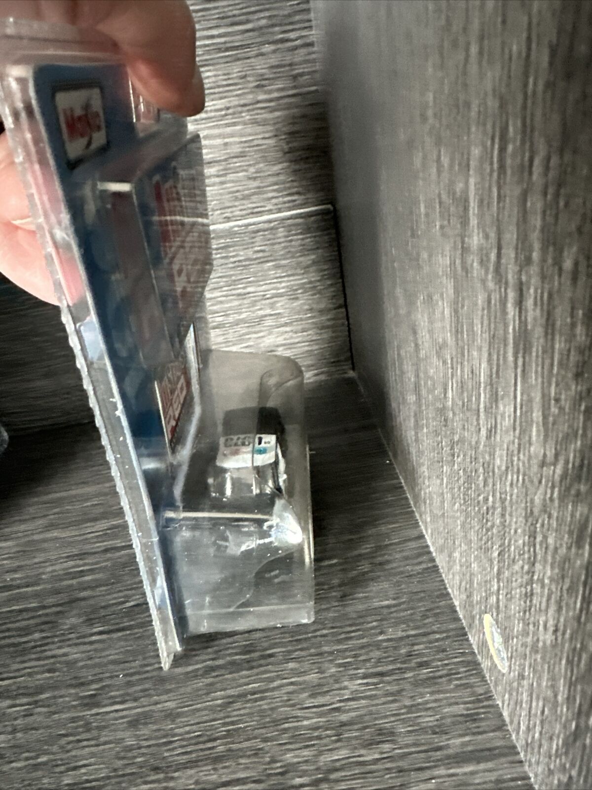 Picture 6 of 6