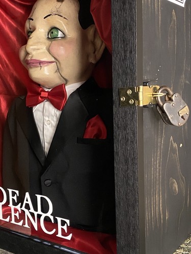 Dead Silence Custom Billy Puppet Prop & Display Case Horror Movie Mary Shaw - Picture 15 of 16