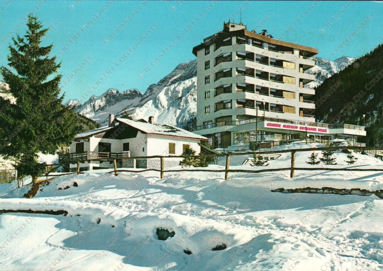 Foto 1 di 2