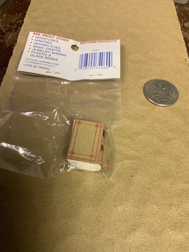 dollhouse miniatures dictionary - Picture 4 of 6