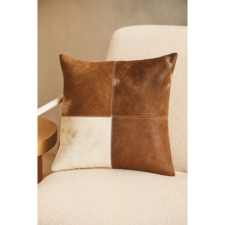 Funda de cojín de cuero de vaca - Almohada de piel de retazos naturales Foto 3 de 4