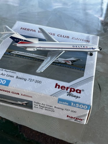 Herpa Wings Club Edition 503129 - Delta Boeing 727-200 - 1:500 Diecast Model - Picture 4 of 10