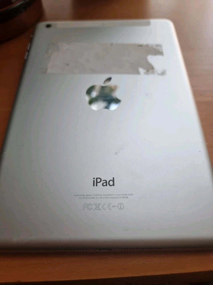 Cheap Apple iPad Mini 2 A1490 16GB WiFi, White/Silver Tablet - Image 4 of 4