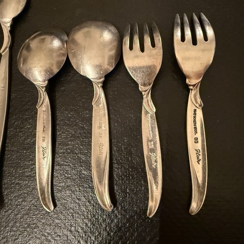 1847 Roger Bros IS Flair Silverplate Besteck 12 Teile Messer Gabeln Löffel MCM 1956 - Bild 13 von 19