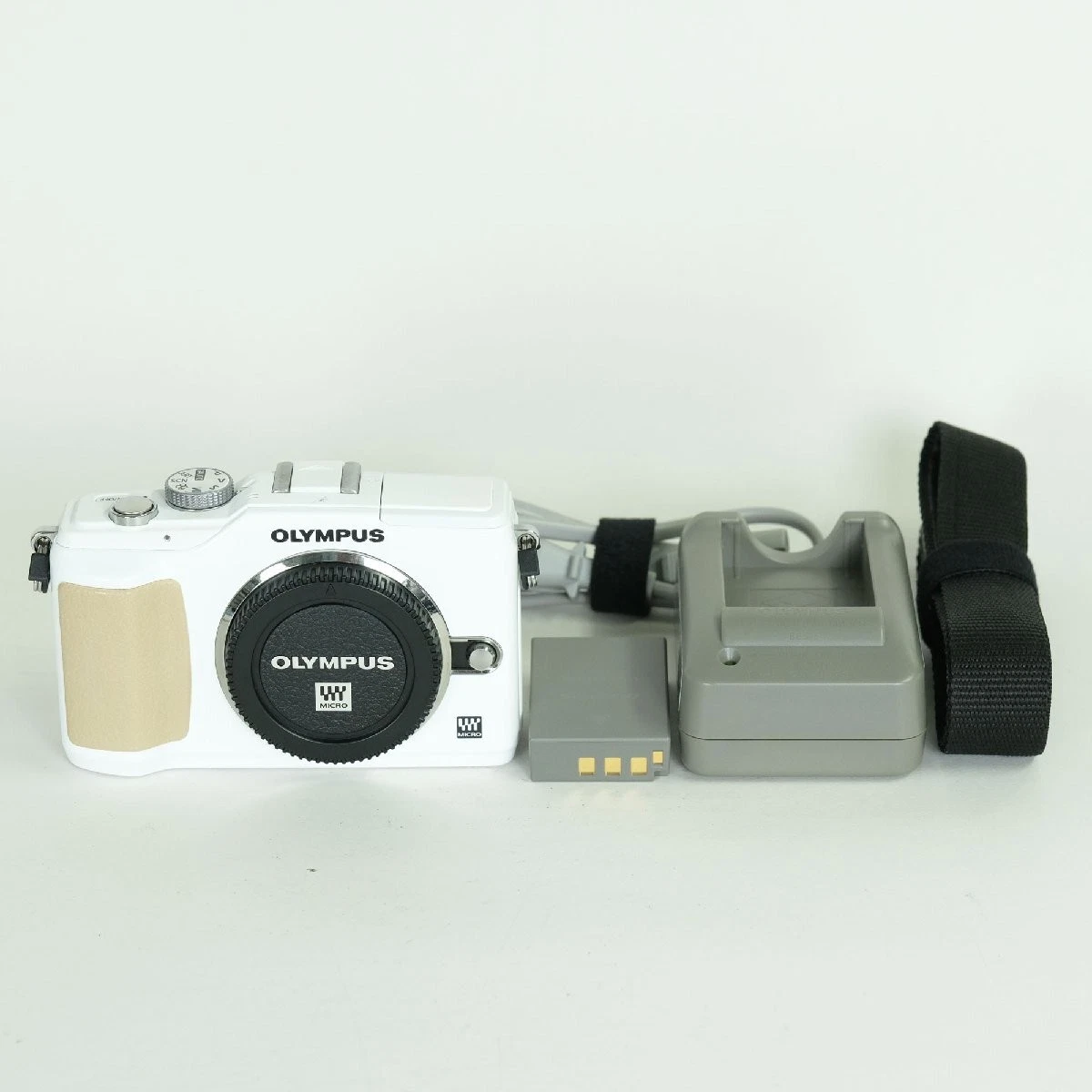 OLYMPUS E-PL2 ☆送料無料☆ オリンパス OLYMPUS PEN Lite E-PL2 ボディ 価格比較 - 価格.com
