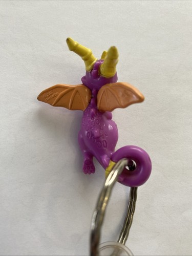 The Legend Of Spyro: The Eternal Night -Keychain 2007 Sierra Ent. Spyro Dragon - Picture 6 of 9